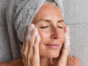 mature woman washing her face with suds ar 43 2b517b42 da98 44ac 9306 839c2c535737 1